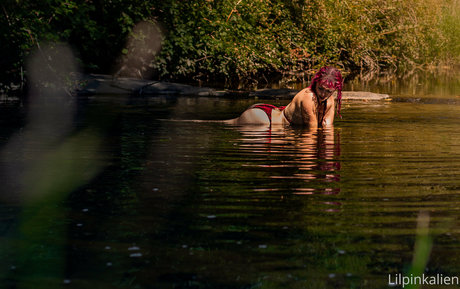 lilpinkalien nudes only fans