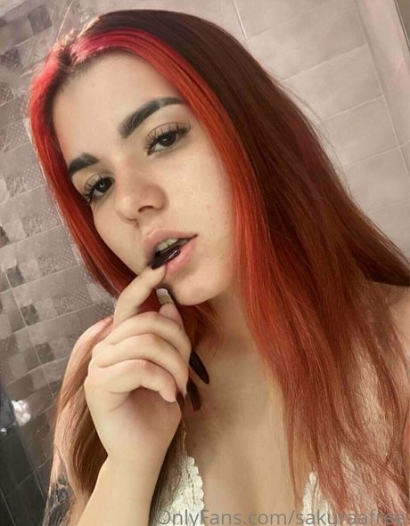 sakuraafree onlyfans pics