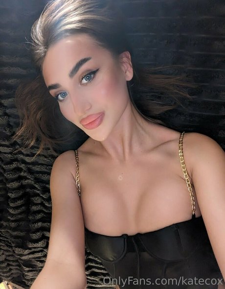 katecox onlyfans leaked tits