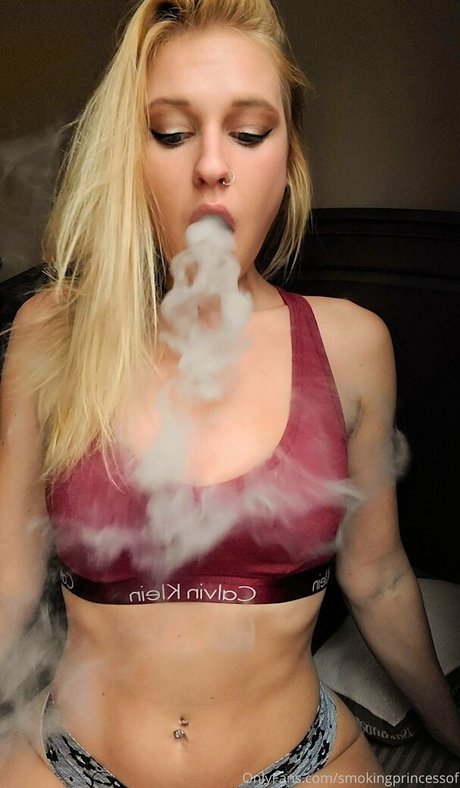 smokingprincessof onlyfans leaks