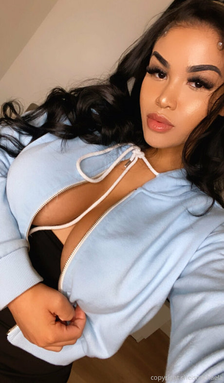sheismichaela onlyfans sexy