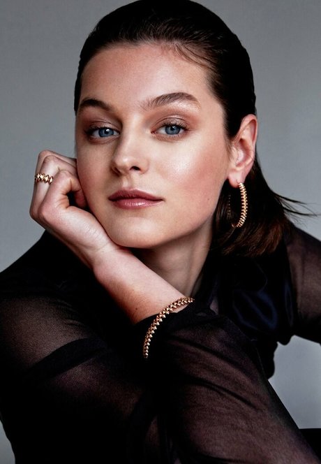 Emma Corrin onlyfans leakes