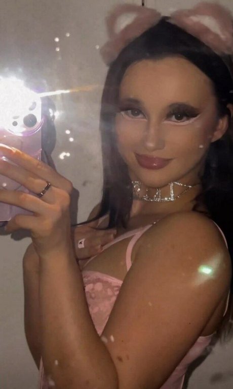 vv sailor moon vv onlyfans strip tease