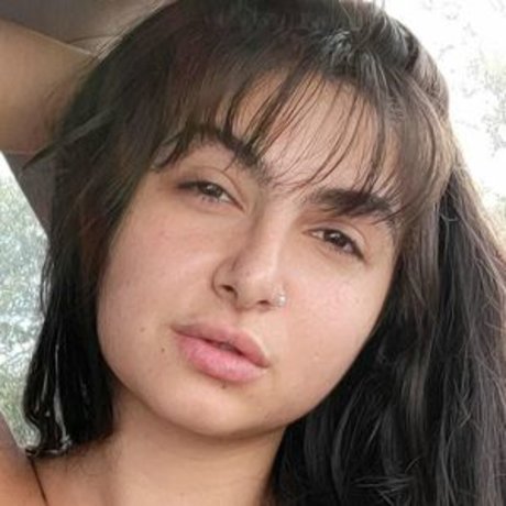 bl00m00n leak only fans