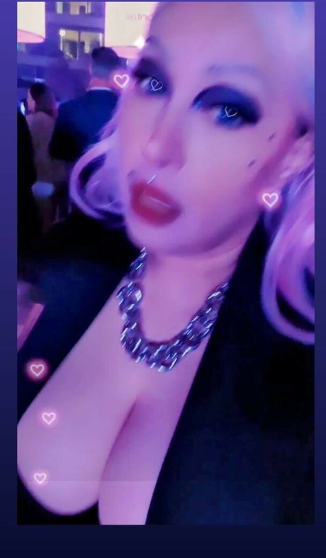 TechNoirCandy onlyfans post