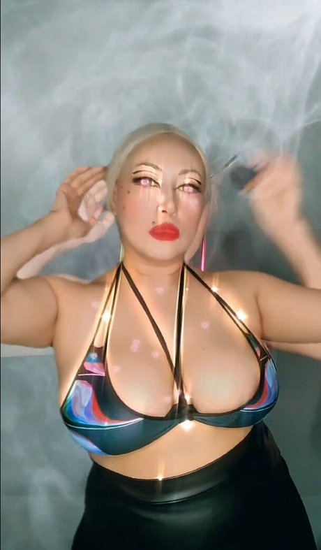 TechNoirCandy onlyfans model