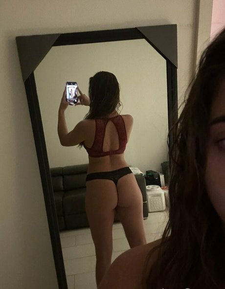 lysssavage onlyfans model photo