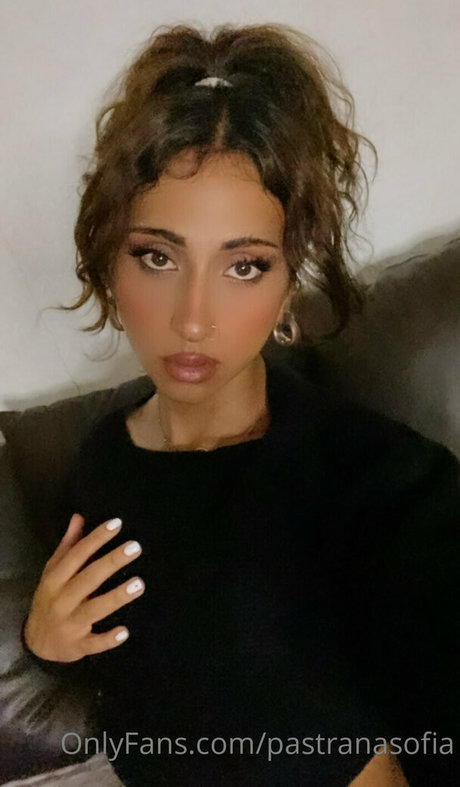 anasofropa onlyfans model images