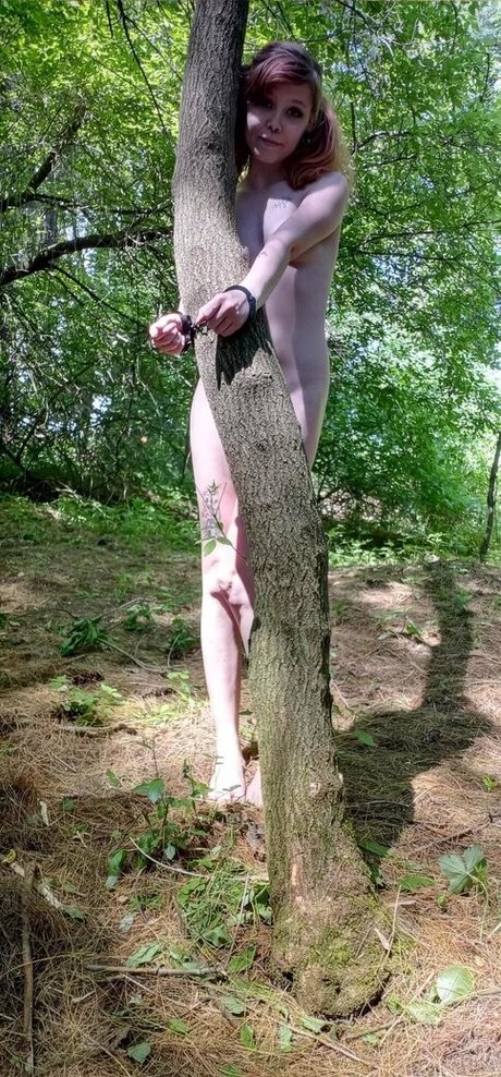 modernmorticia leak only fans