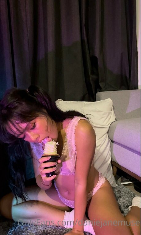 daniejanemuse onlyfans keak