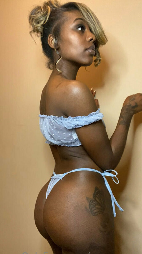 onyxxxxxx nude onlyfans pics