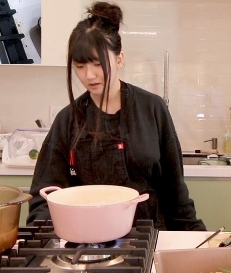 Aria Saki leaked only fans