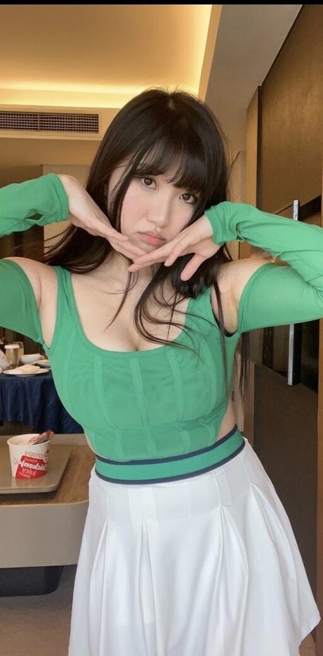 Aria Saki only fans pic