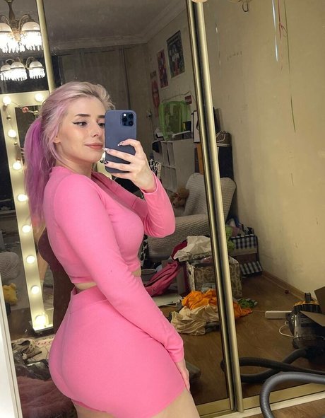 Sveta Sollar onlyfans nudes leak