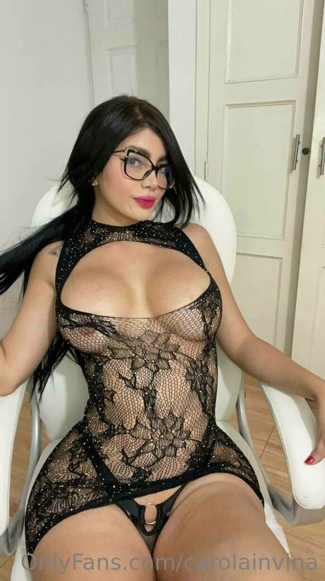 carolainvina onlyfans nude