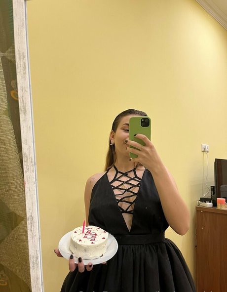 lucky ashley onlyfans mega