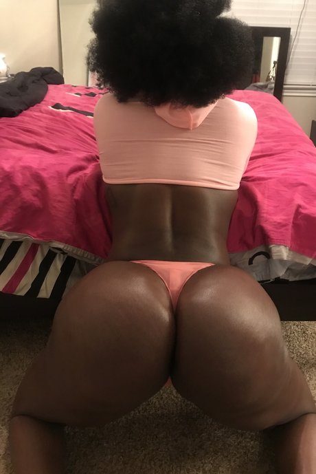 SassyDoll onlyfans leake