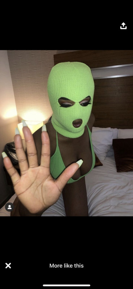 SashaSnow strip onlyfans