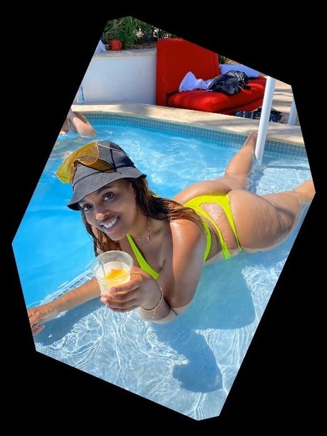 Sasha Rich nude onlyfans leak