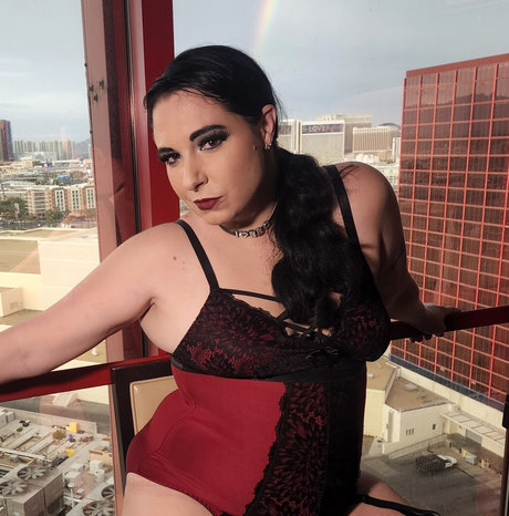 Hotwife Sarah onlyfans xxx