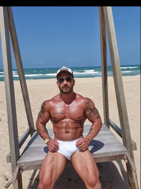 ACTOR BRAZILIAN OFICIAL naked onlyfans pics