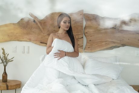 sara fun onlyfans model