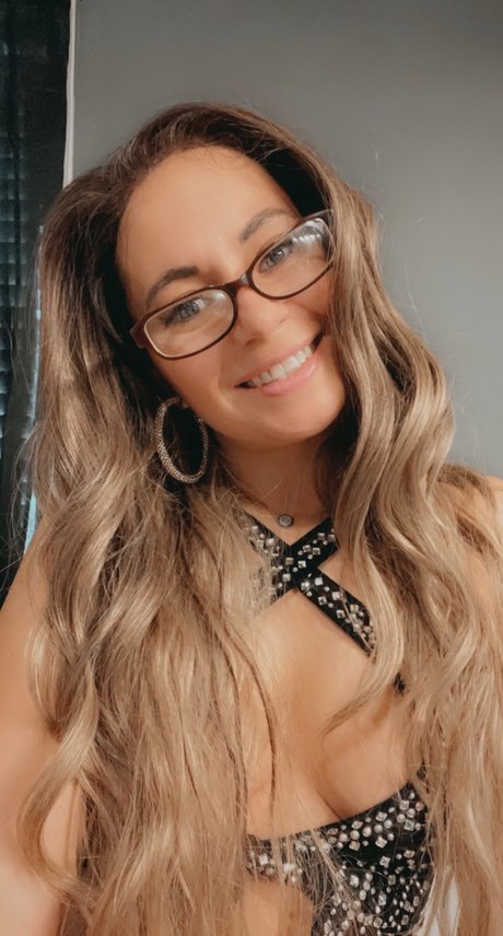 Sapphire Gem onlyfans