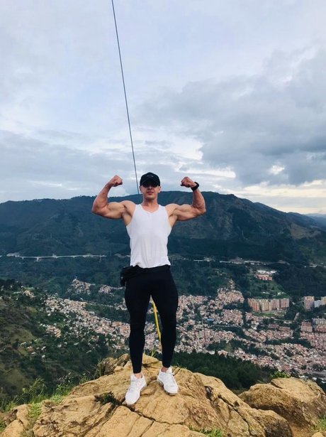 Santi asthetic porn onlyfans