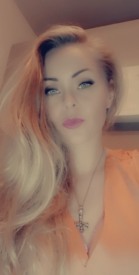 Viking Goddess onlyfans sextape leak