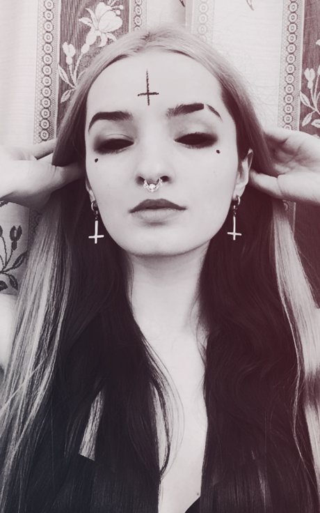 Lunar Fraulein onlyfans archives