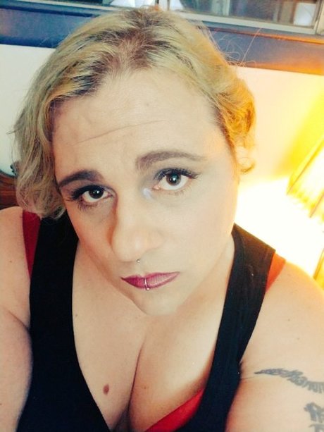 Scarlet Filth onlyfans full