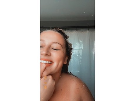 Samantha Reese onlyfans nude