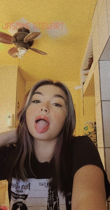 Jasmine Stewart onlyfans desnuda