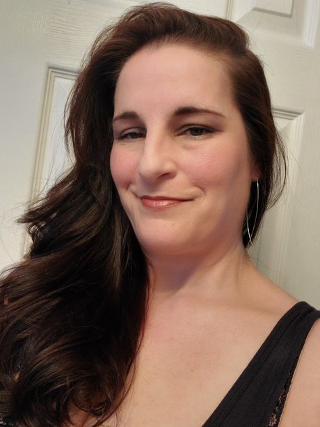 Felon Fatale onlyfans creator