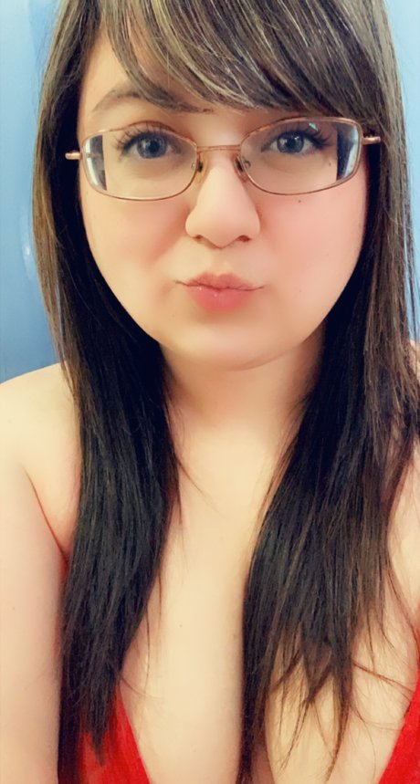 Thick and Curvy onlyfans hot