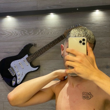 youngditellino onlyfans nsfw