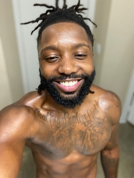 TheRealPeea onlyfans leak fuck