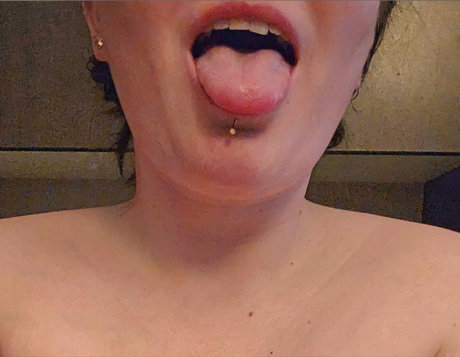 Sarah Valentino only fans content