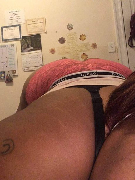 jasmine t bolton onlyfans nudes