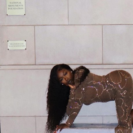 Madam Ros_ porn onlyfans