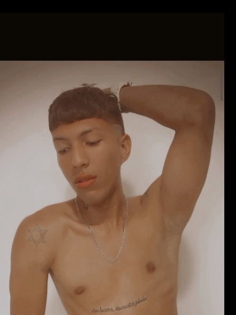 Gael Zair hot onlyfans