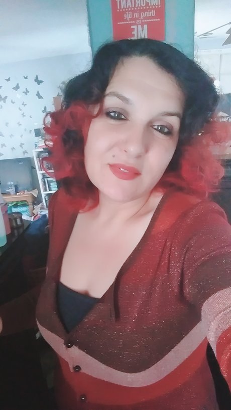 Megan Rayne onlyfans creator