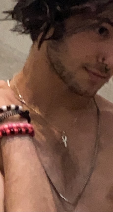 zan topless onlyfans