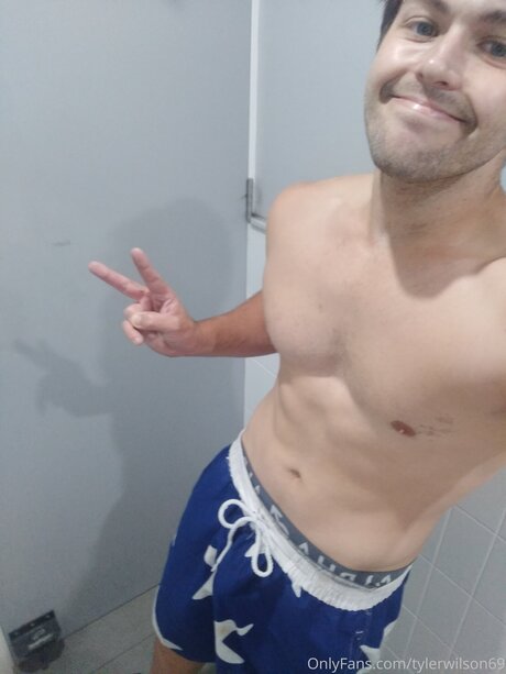 Tyler Wilson feet onlyfans