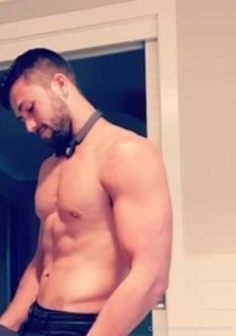 Tyler Wilson naked onlyfans