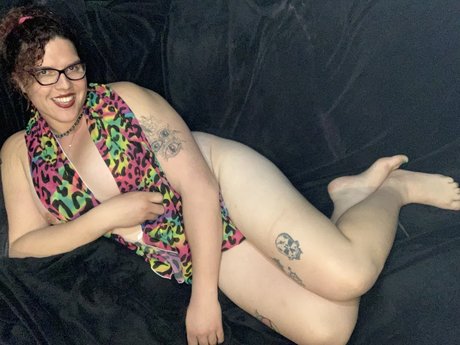 Freja Gray onlyfans leak ass