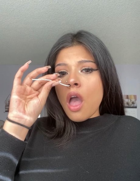 SneakySneezer_ porn onlyfans leaks