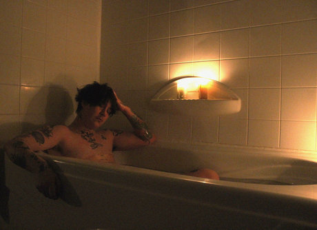 Poe Reeves they them_ onlyfans leaked nudes