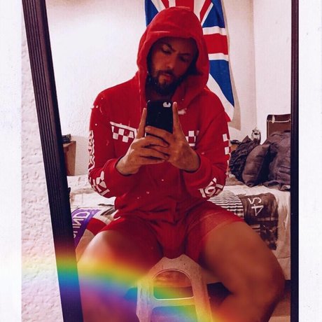 Dante Ponce onlyfans model