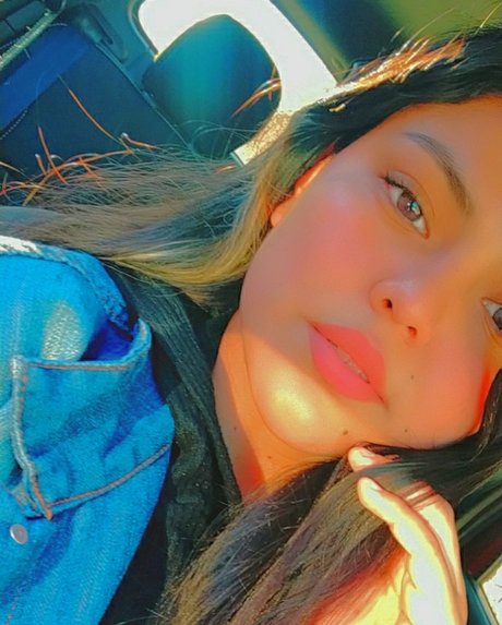 Paola Alarc n leaked onlyfans pics